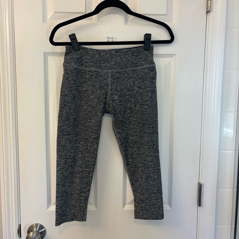 Beyond Yoga Spacedye High Waisted Cropped Leggings – Charcoal Grey, Size M